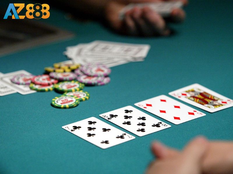 Rake là tiền nhà cái thu được trong quá trình chơi Poker